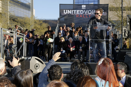 UTA's United Voices Kundgebung in Beverly Hills