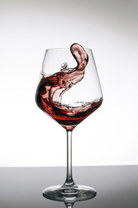 Symbolfoto Rotwein