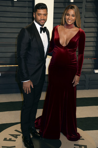 Vanity Fair Oscar Party 2017 in Beverly Hills