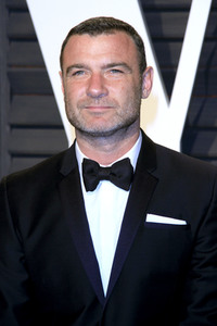 Vanity Fair Oscar Party 2017 in Beverly Hills
