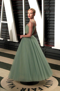 Vanity Fair Oscar Party 2017 in Beverly Hills