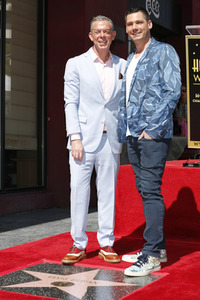 Elvis Duran erhält einen Stern auf dem Hollywood Walk of Fame in Los Angeles
