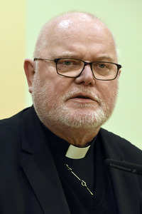 Pressekonferenz zur Deutschen Bischofskonferenz in Bensberg