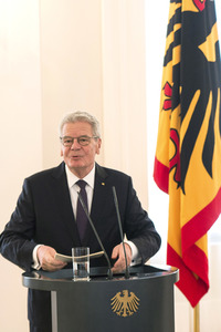 Ordensverleihung zum Internationalen Frauentag in Berlin