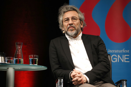lit.Cologne Veranstaltung 'Die Freiheit des Wortes ist ein universelles Recht der Menschheit' in Köln
