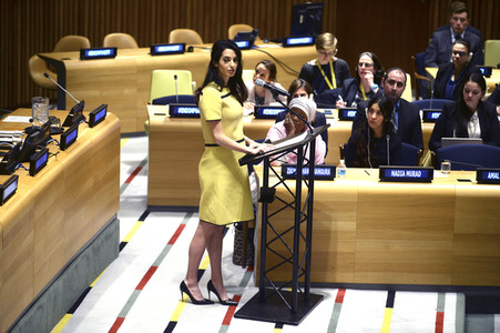 Amal Clooney spricht bei den Vereinten Nationen in New York