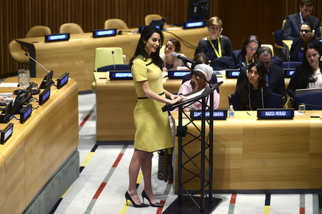 Amal Clooney spricht bei den Vereinten Nationen in New York