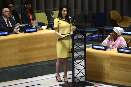 Amal Clooney spricht bei den Vereinten Nationen in New York