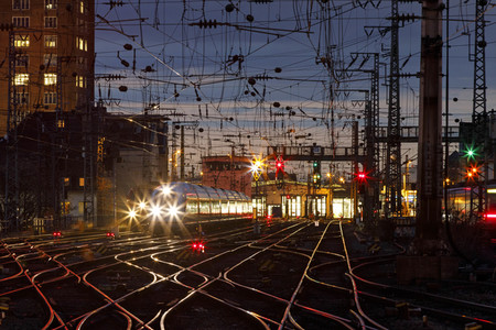 Symbolfoto Schienennetz