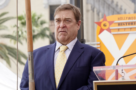 John Goodman erhält einen Stern auf dem Hollywood Walk of Fame in Los Angeles