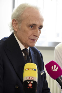 Eröffnung der José Carreras Ambulanz für Molekulare Therapien in Frankfurt
