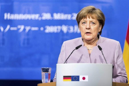 Pressekonferenz von Angela Merkel und Shinzo Abe in Hannover