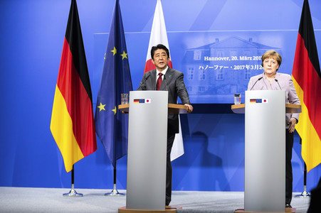 Pressekonferenz von Angela Merkel und Shinzo Abe in Hannover
