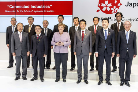 CeBIT Rundgang der Bundeskanzlerin Merkel in Hannover