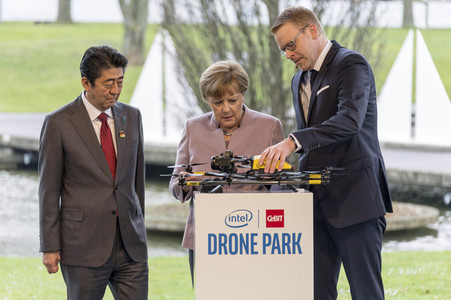 CeBIT Rundgang der Bundeskanzlerin Merkel in Hannover