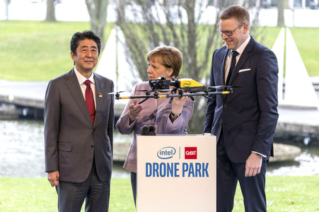 CeBIT Rundgang der Bundeskanzlerin Merkel in Hannover