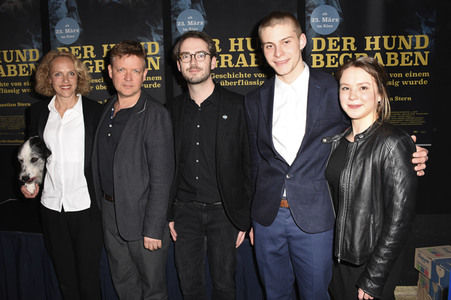 Filmpremiere 'Der Hund begraben' in München