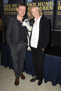 Filmpremiere 'Der Hund begraben' in München