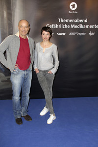 Photocall 'Gefährliche Medikamente' in Hamburg