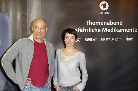Photocall 'Gefährliche Medikamente' in Hamburg