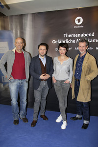 Photocall 'Gefährliche Medikamente' in Hamburg