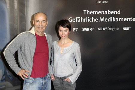 Photocall 'Gefährliche Medikamente' in Hamburg