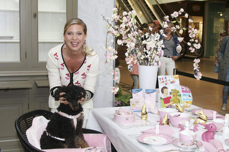 Charity Aktion 'The Perfect Easter Table' in Hamburg
