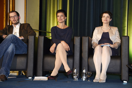 Preview 'Nervöse Republik' in Berlin