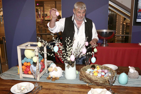 Charity Aktion 'The Perfect Easter Table' in Hamburg