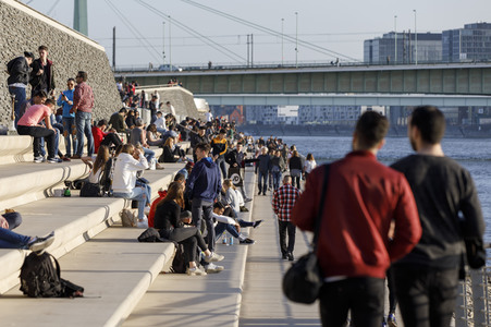 Am Rheinboulevard in Köln