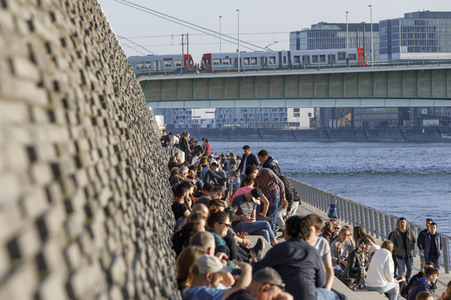 Am Rheinboulevard in Köln