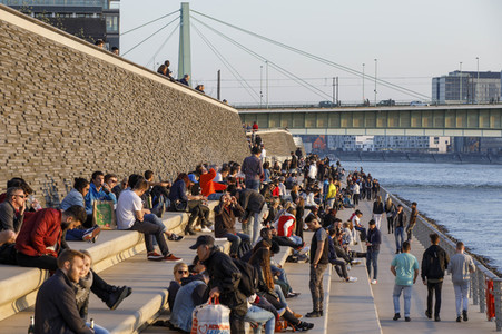 Am Rheinboulevard in Köln