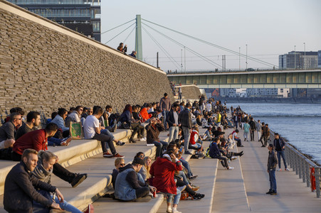 Am Rheinboulevard in Köln