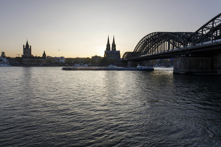 Am Rheinboulevard in Köln