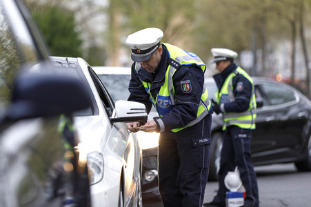 Symbolfoto Verkehrskontrolle