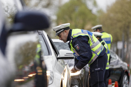 Symbolfoto Verkehrskontrolle