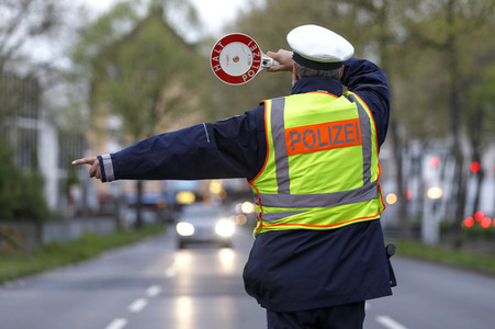 Symbolfoto Verkehrskontrolle