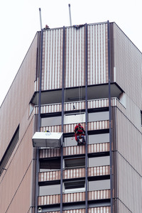 Rettungseinsatz im Kölner Unicenter 42. Stock