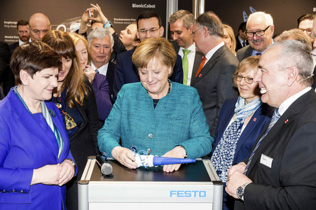 Eröffnungsrundgang der Bundeskanzelerin auf der Hannover Messe 2017
