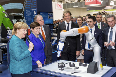 Eröffnungsrundgang der Bundeskanzelerin auf der Hannover Messe 2017