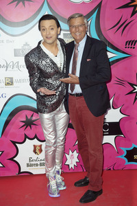 Geburtstags-Gala von Julian F.M. Stoeckel in Berlin
