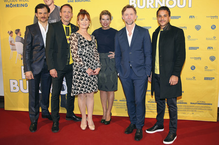 Filmpremiere 'Happy Burnout' in Hamburg