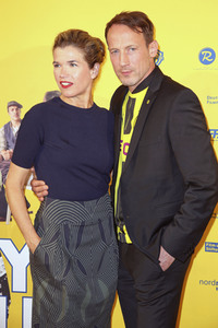 Filmpremiere 'Happy Burnout' in Hamburg