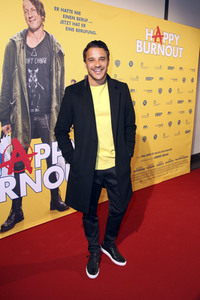Filmpremiere 'Happy Burnout' in Hamburg