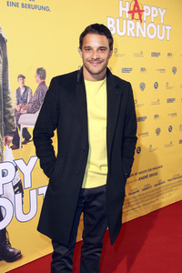 Filmpremiere 'Happy Burnout' in Hamburg