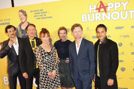 Filmpremiere 'Happy Burnout' in Hamburg