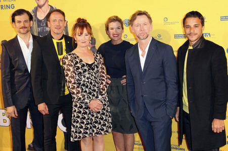 Filmpremiere 'Happy Burnout' in Hamburg
