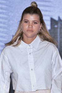 Millennial Stars Fashion Event in Tokio