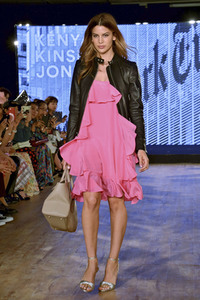 Millennial Stars Fashion Event in Tokio