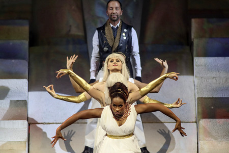 Konzert von DJ BoBo in Erfurt